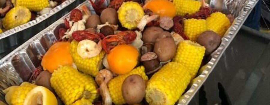 Anoka Toastasters Enjoy a great seafood boil